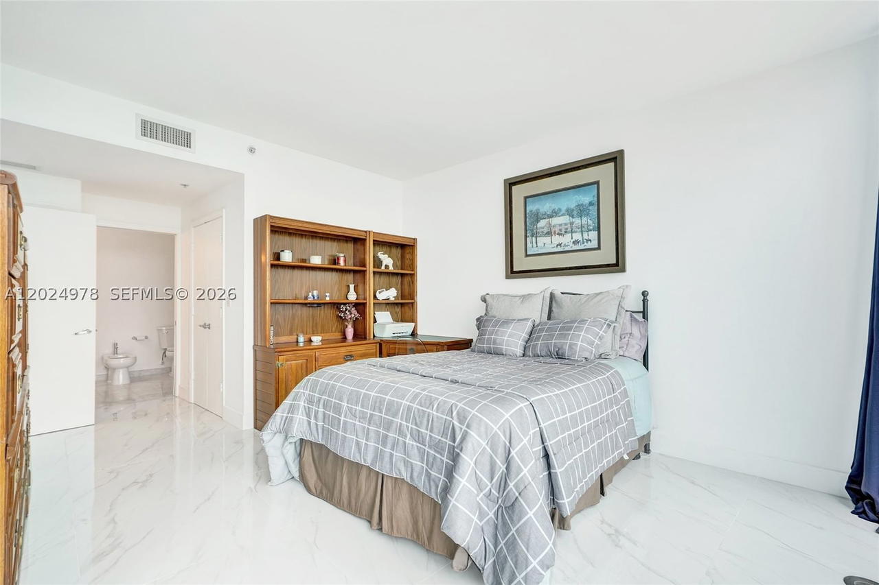 Real estate property located at 601 36th St #1508, Miami-dade, Blue Condo, Miami, FL