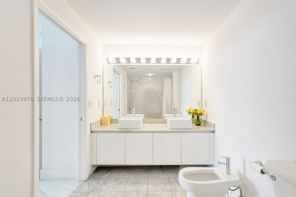 Real estate property located at 601 36th St #1508, Miami-dade, Blue Condo, Miami, FL