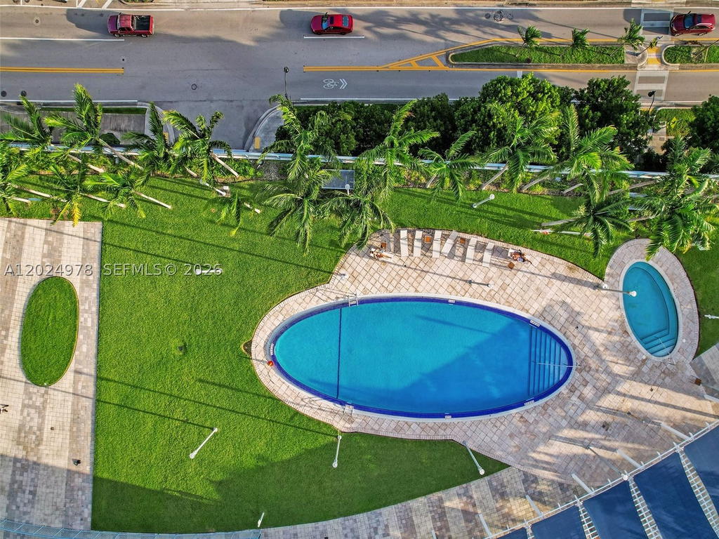 Real estate property located at 601 36th St #1508, Miami-dade, Blue Condo, Miami, FL