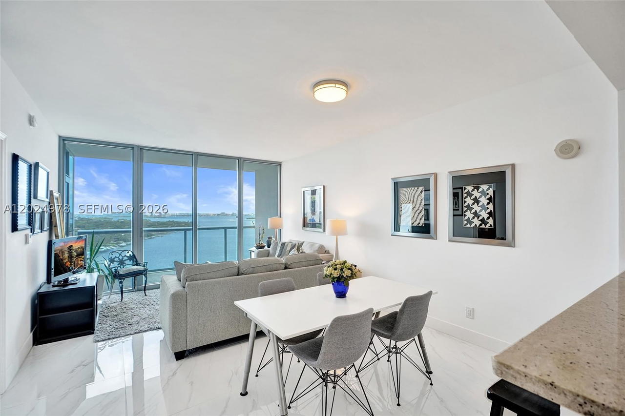 Real estate property located at 601 36th St #1508, Miami-dade, Blue Condo, Miami, FL