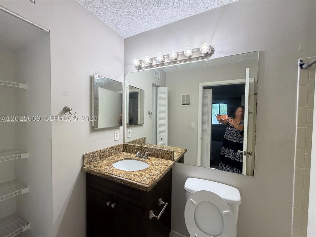 Real estate property located at 951 Lyons Rd #6206, Broward, Coco Parc Condo, Coconut Creek, FL