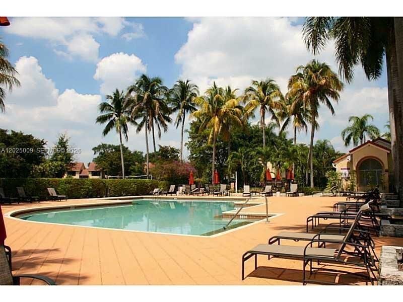 Real estate property located at 951 Lyons Rd #6206, Broward, Coco Parc Condo, Coconut Creek, FL