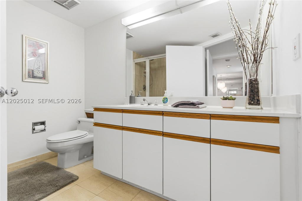 Real estate property located at 19195 36th Ct #502, Miami-dade, Mystic Pointe Condo No Tw, Aventura, FL