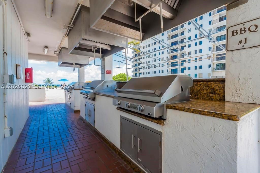 Real estate property located at 1201 Ocean Dr #2003N, Broward, Summit Condo, Hollywood, FL