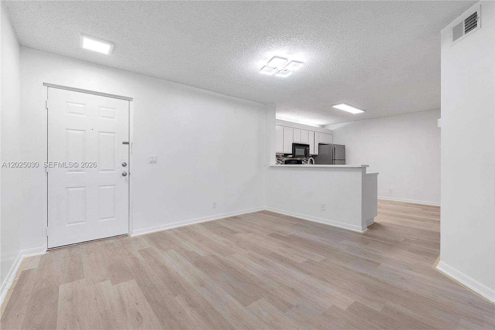 Real estate property located at 5661 Riverside Dr #103B7, Broward, Grand Oasis Condo, Coral Springs, FL