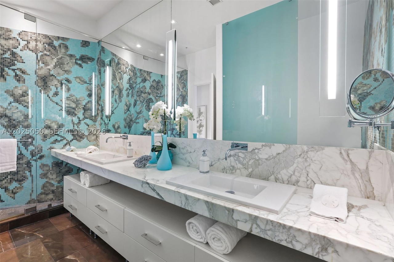 Real estate property located at 2001 Meridian Ave #101, Miami-dade, The Meridian Condo, Miami Beach, FL