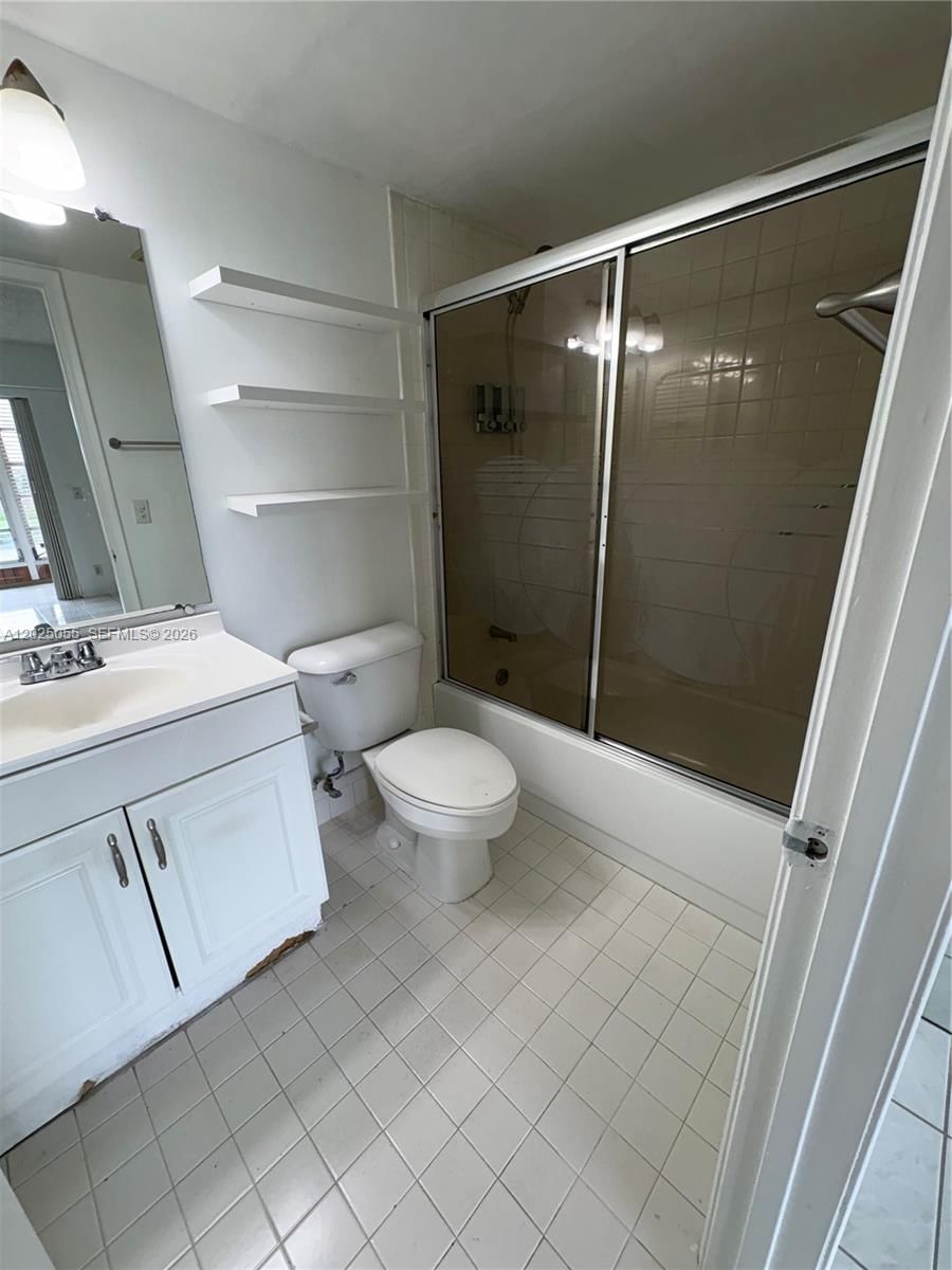 Real estate property located at 101 132nd Way #404J, Broward, New Hampton At Century Vi, Pembroke Pines, FL