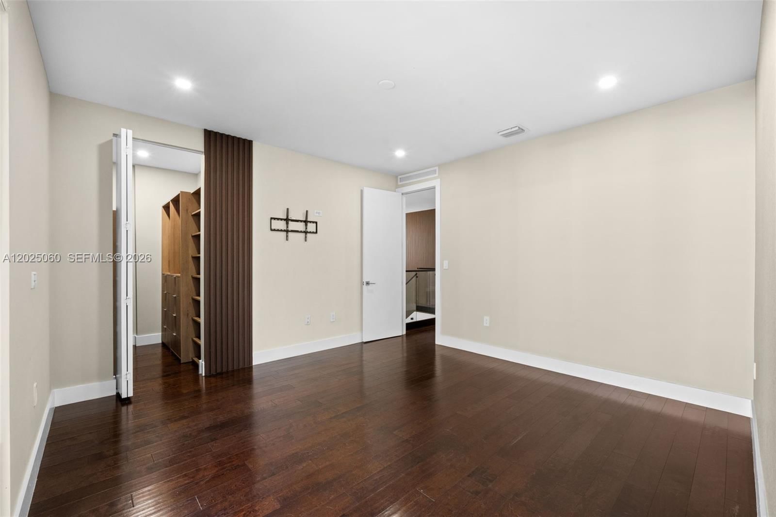 Real estate property located at 7534 98th Ave, Miami-dade, Doral Commons Residential, Doral, FL