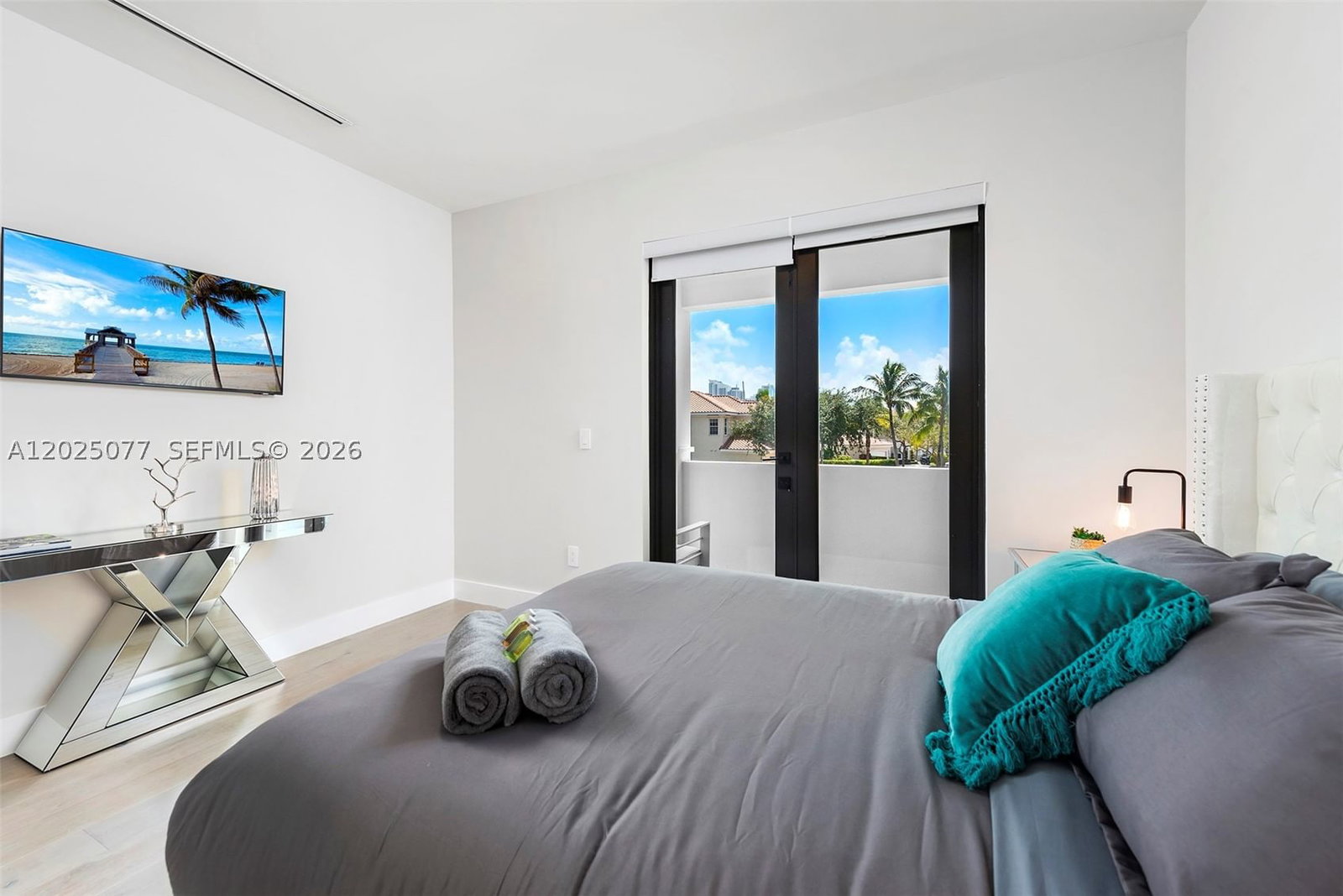 Real estate property located at 850 Washington St, Broward, Hollywood Golf Estates Se, Hollywood, FL