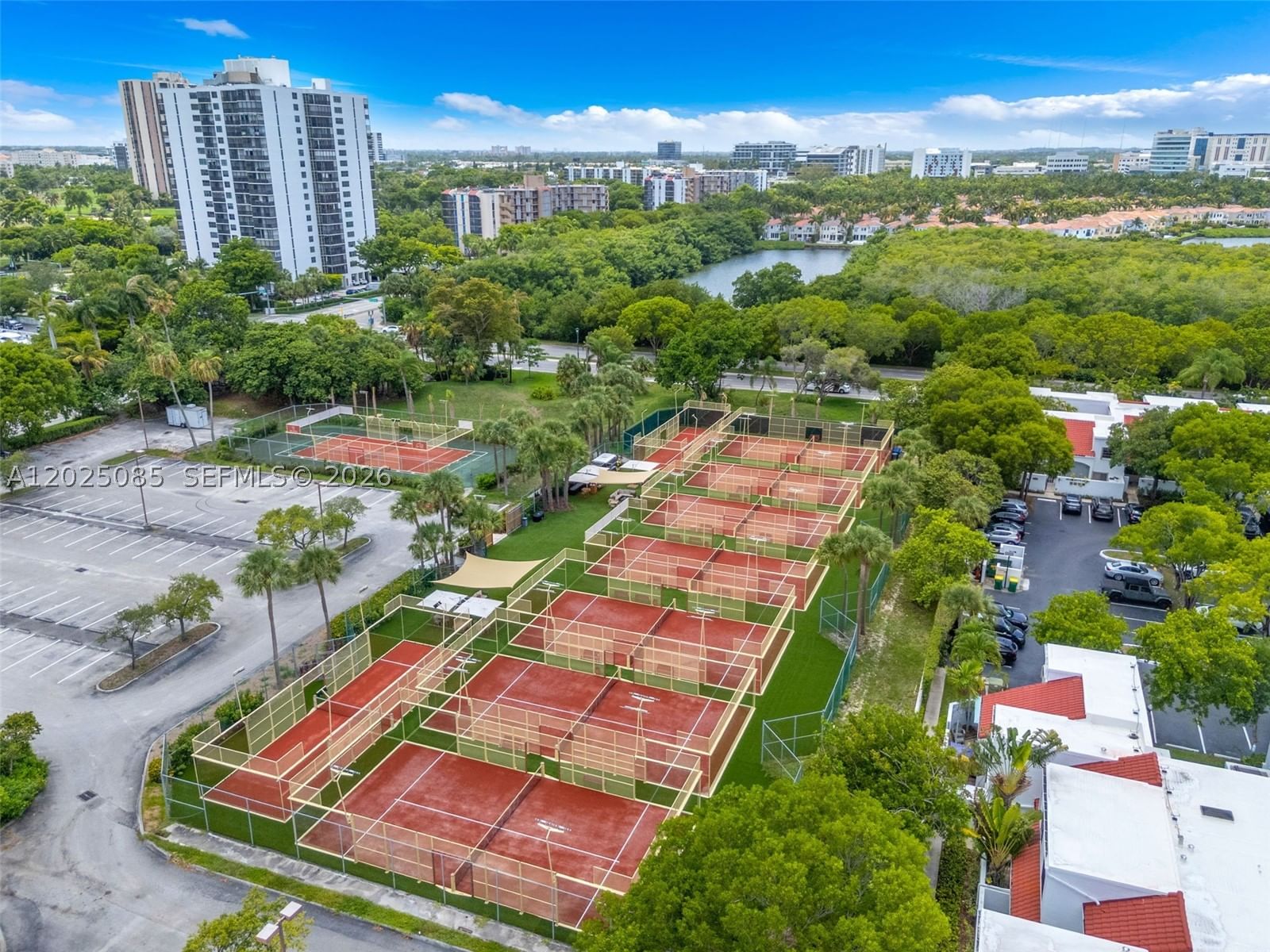 Real estate property located at 20908 Leeward Ct #231-3, Miami-dade, Mariner Village Th Condo, Aventura, FL