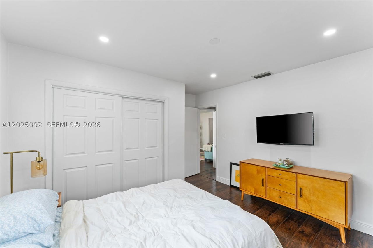 Real estate property located at 2311 2nd St, Miami-dade, Boscoble, Miami, FL