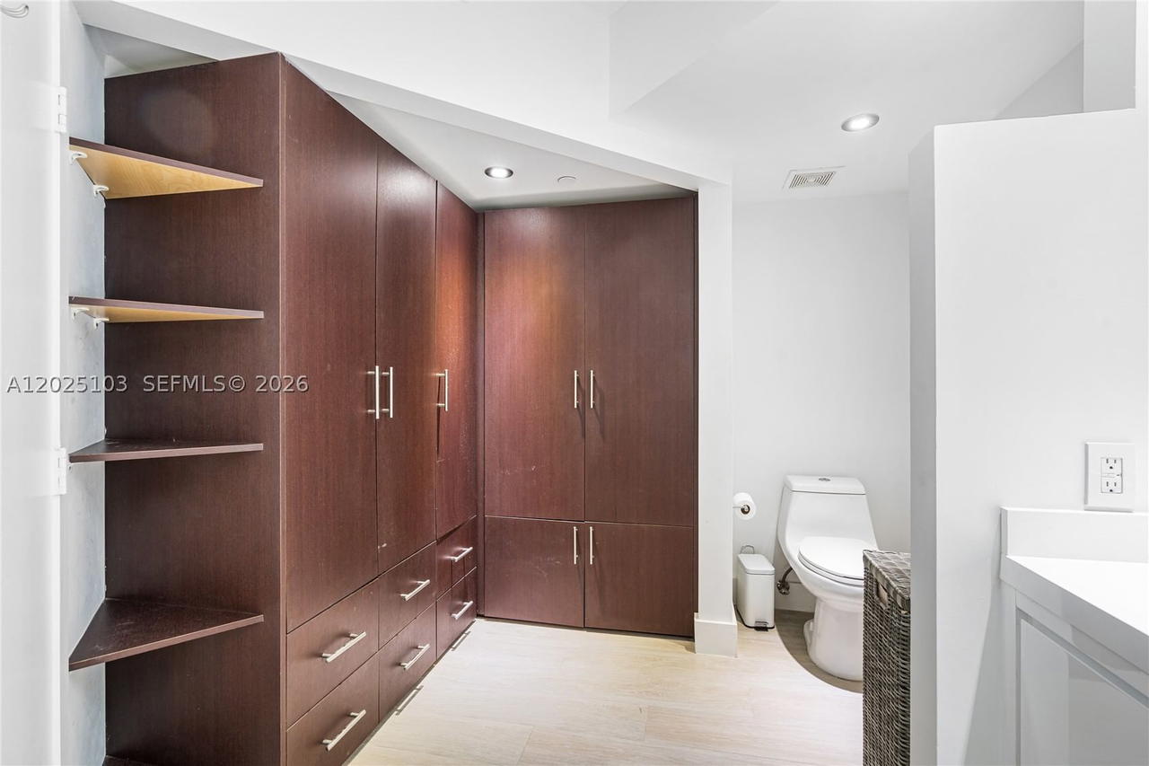 Real estate property located at 1330 West Ave #2107, Miami-dade, The Waverly At South Beac, Miami Beach, FL
