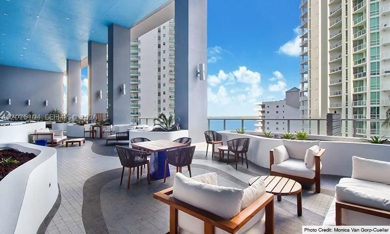 Real estate property located at 1300 Brickell Bay Dr #3402, Miami-dade, Brickellhouse Condo, Miami, FL