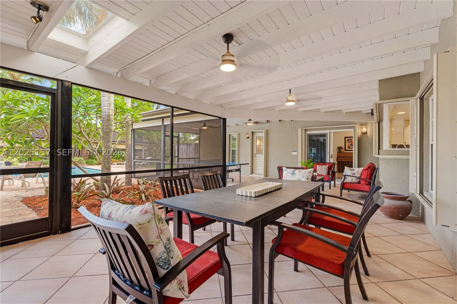 Real estate property located at 11480 96th Ter, Miami-dade, Glen Cove Sec 1, Miami, FL