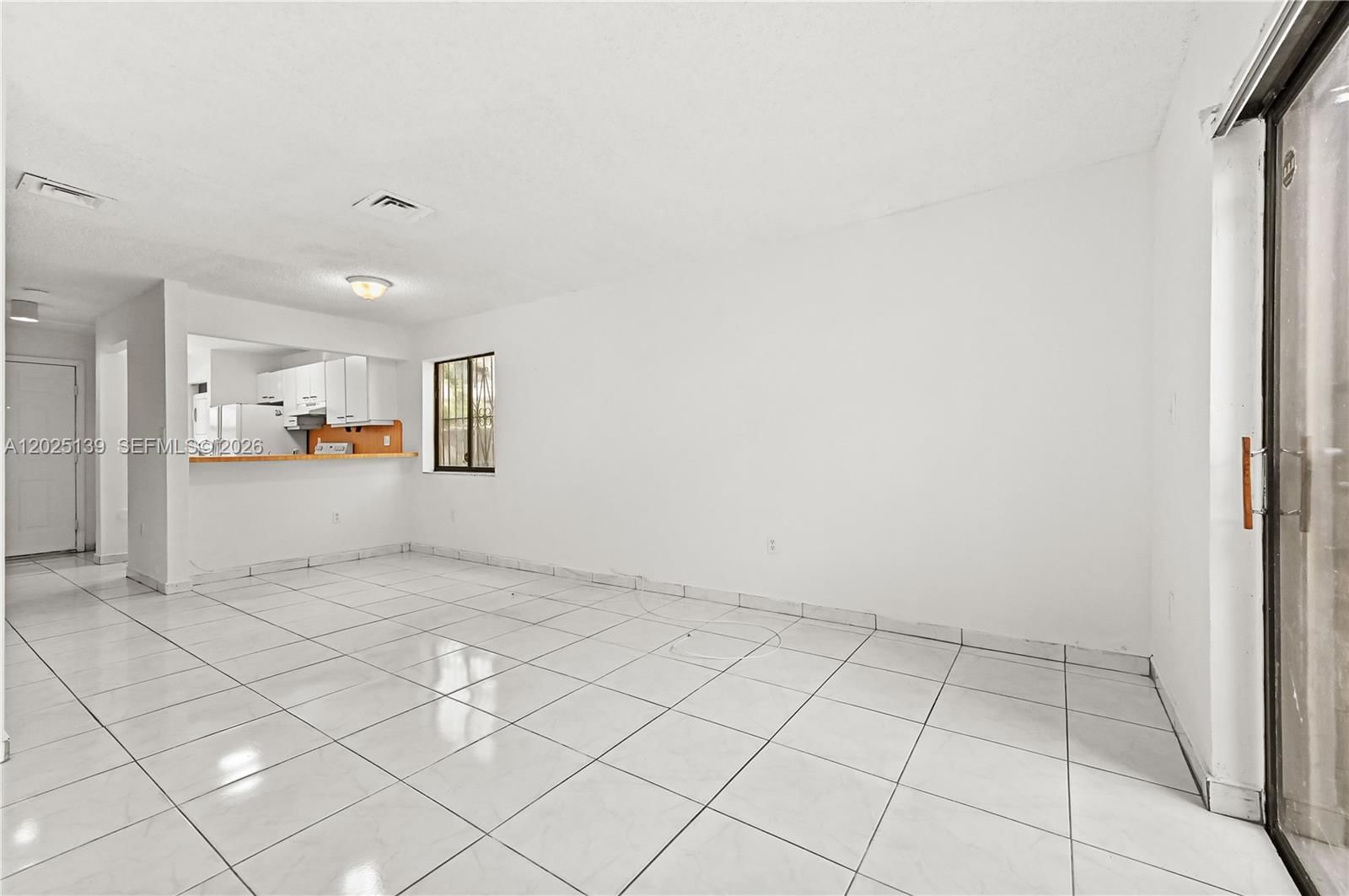 Real estate property located at 2433 52nd Pl #8-1, Miami-dade, Villas Of Westland Condo, Hialeah, FL