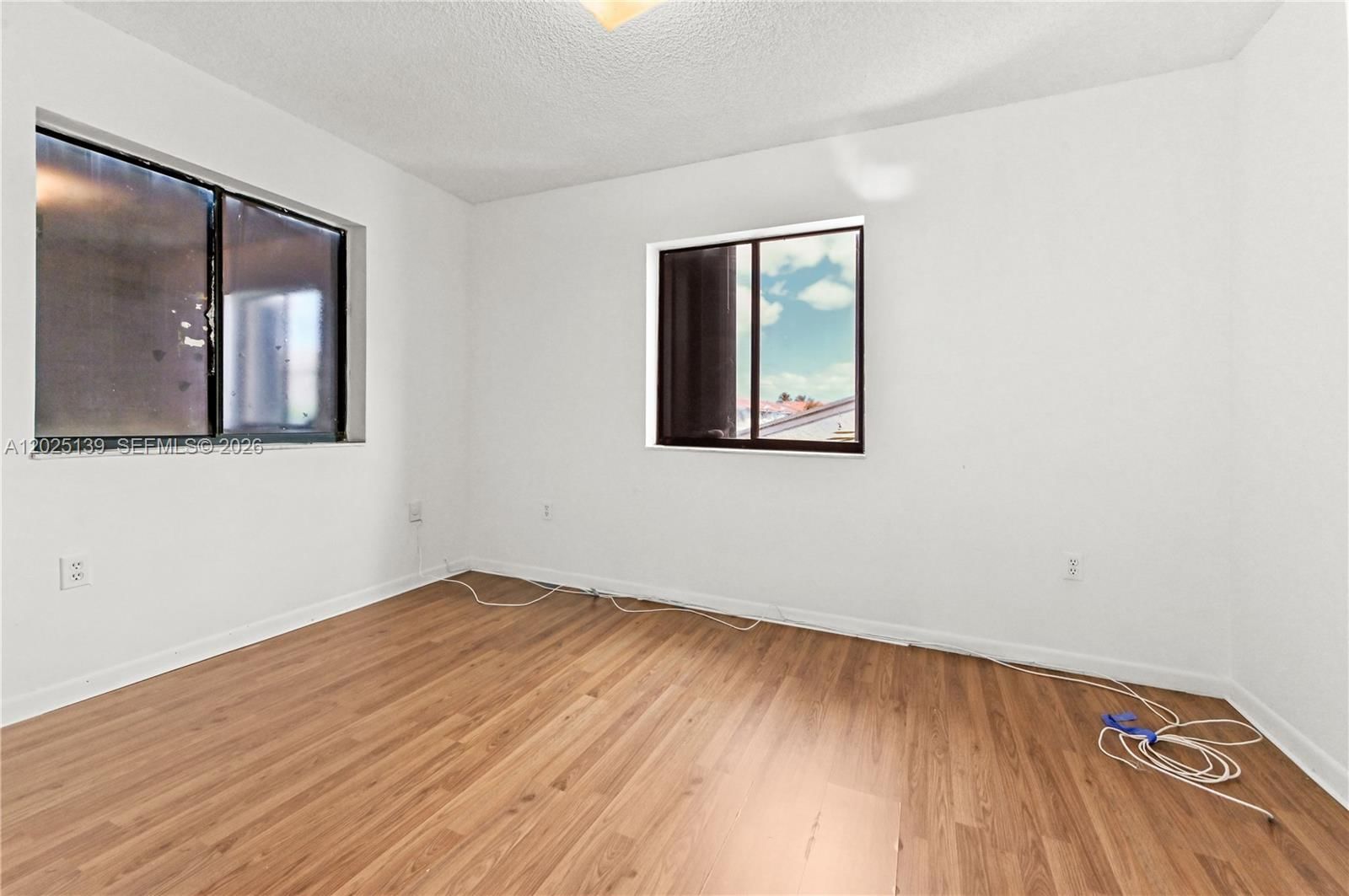 Real estate property located at 2433 52nd Pl #8-1, Miami-dade, Villas Of Westland Condo, Hialeah, FL