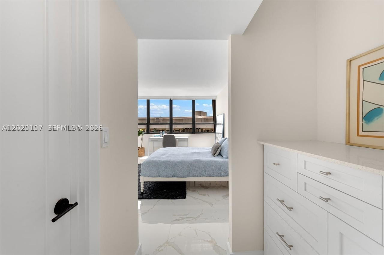 Real estate property located at 3 Grove Isle Dr C803, Miami-dade, Grove Isle Condo, Miami, FL