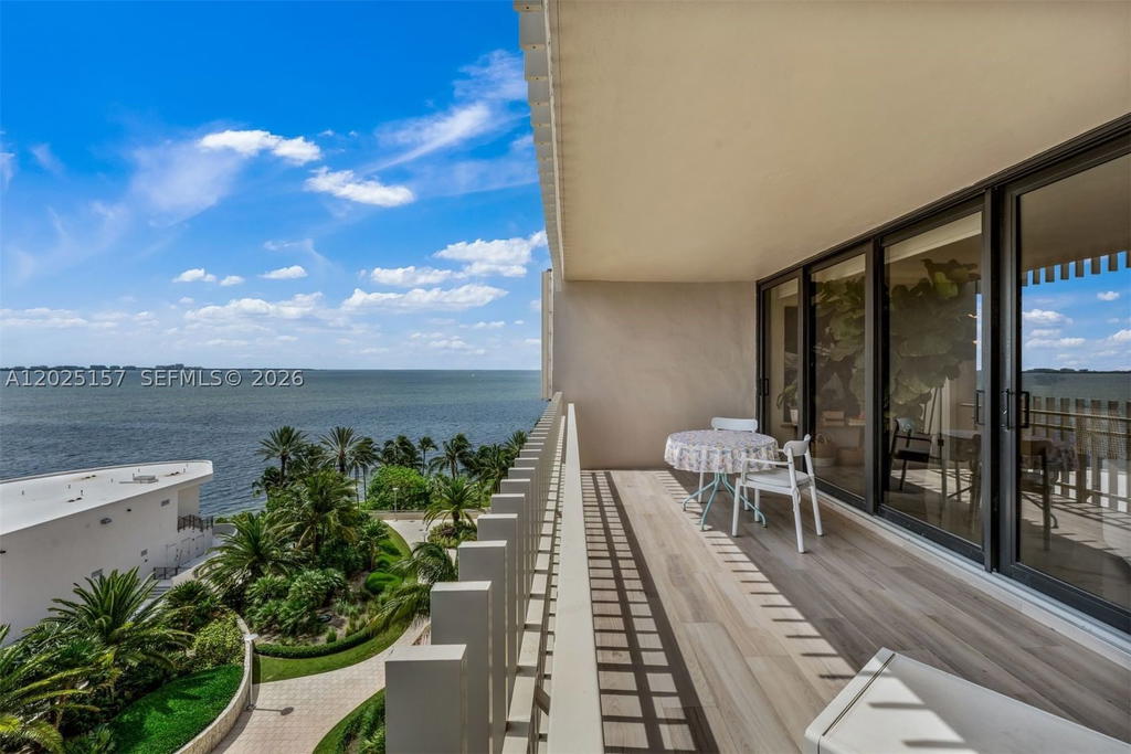 Real estate property located at 3 Grove Isle Dr C803, Miami-dade, Grove Isle Condo, Miami, FL