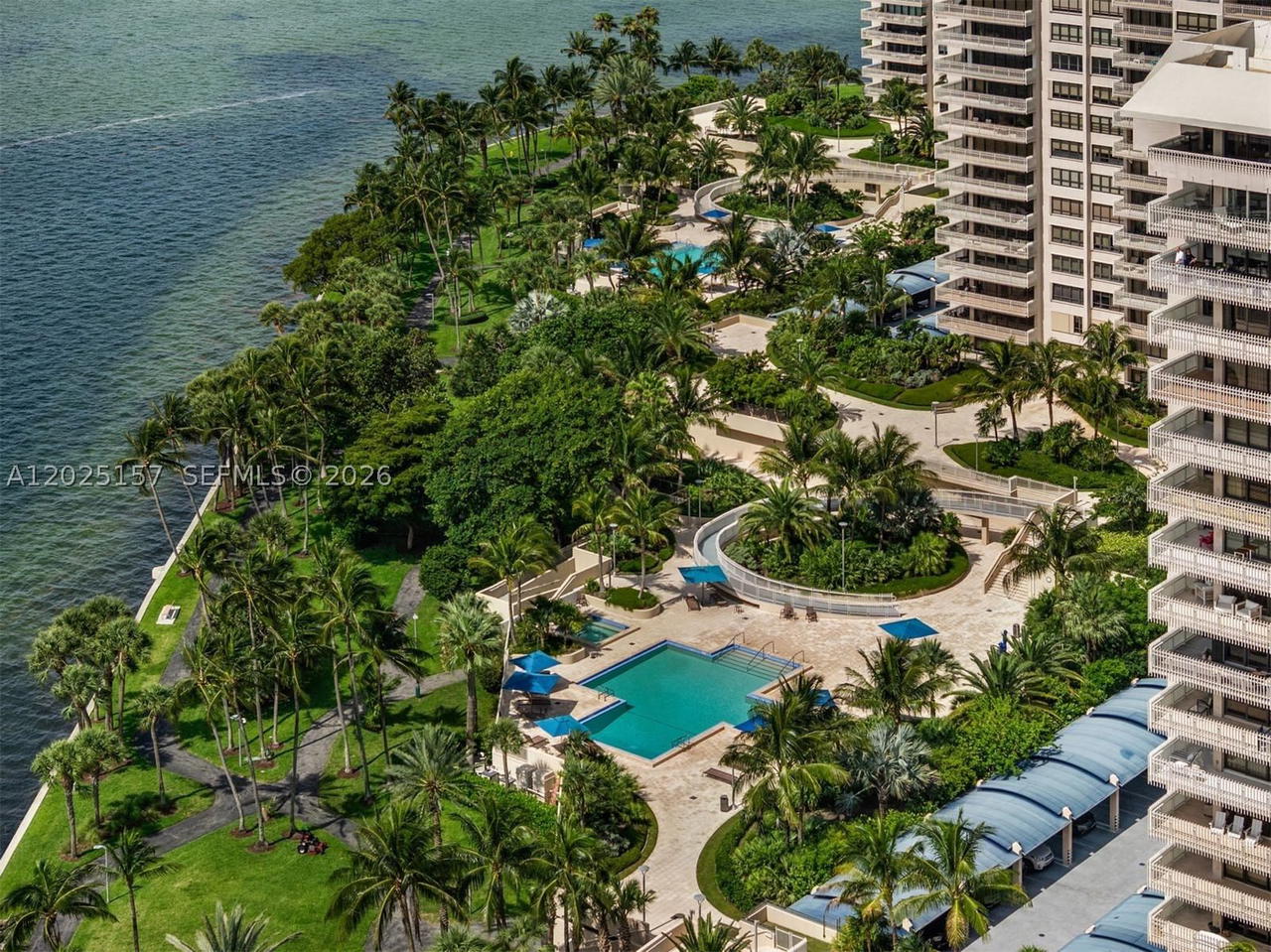 Real estate property located at 3 Grove Isle Dr C803, Miami-dade, Grove Isle Condo, Miami, FL