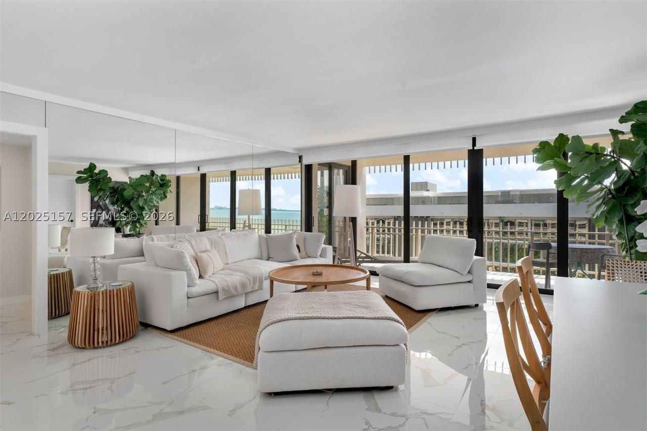 Real estate property located at 3 Grove Isle Dr C803, Miami-dade, Grove Isle Condo, Miami, FL
