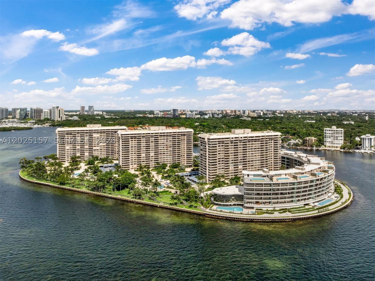 Real estate property located at 3 Grove Isle Dr C803, Miami-dade, Grove Isle Condo, Miami, FL