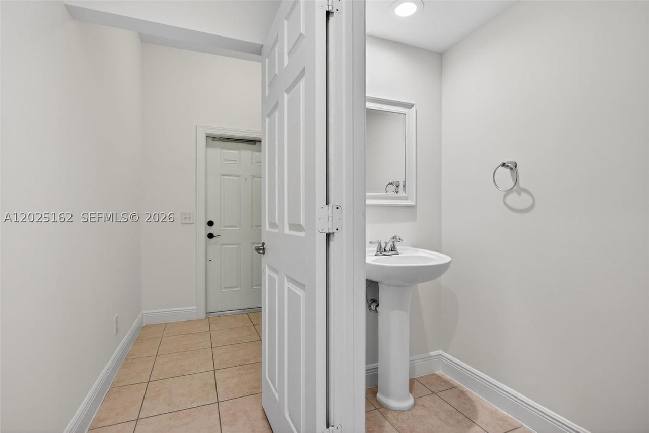Real estate property located at 626 1st Dr, Broward, Cypress Grove, Pompano Beach, FL