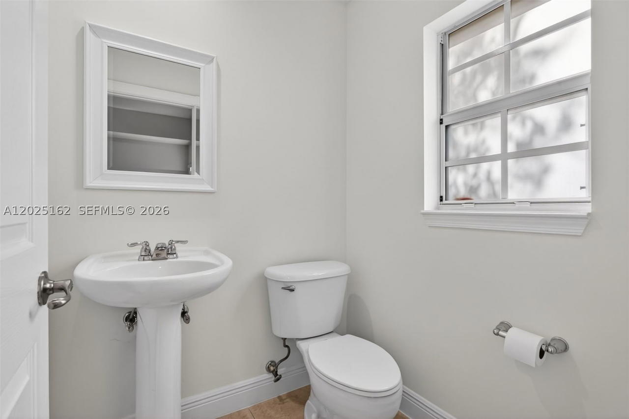 Real estate property located at 626 1st Dr, Broward, Cypress Grove, Pompano Beach, FL