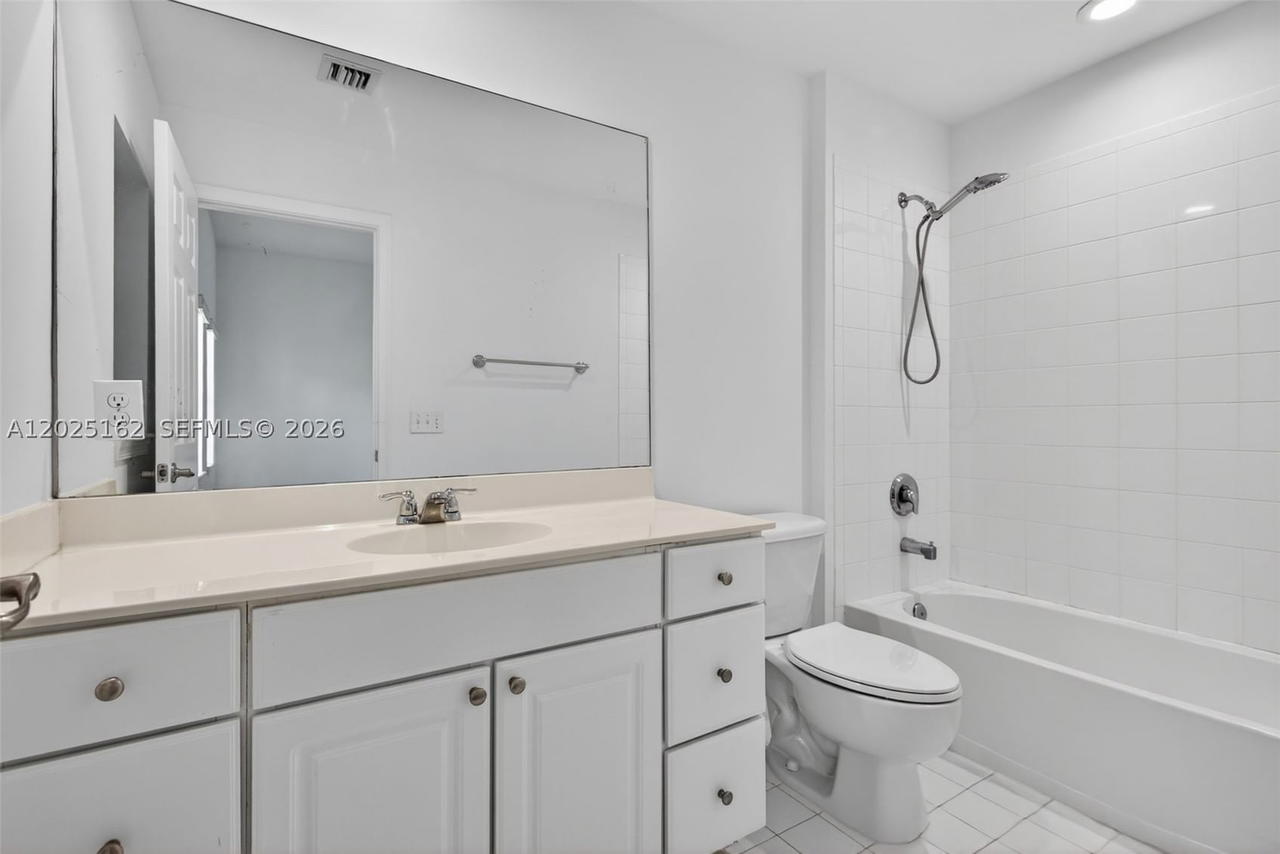 Real estate property located at 626 1st Dr, Broward, Cypress Grove, Pompano Beach, FL