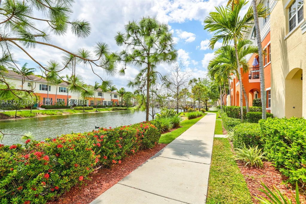 Real estate property located at 626 1st Dr, Broward, Cypress Grove, Pompano Beach, FL