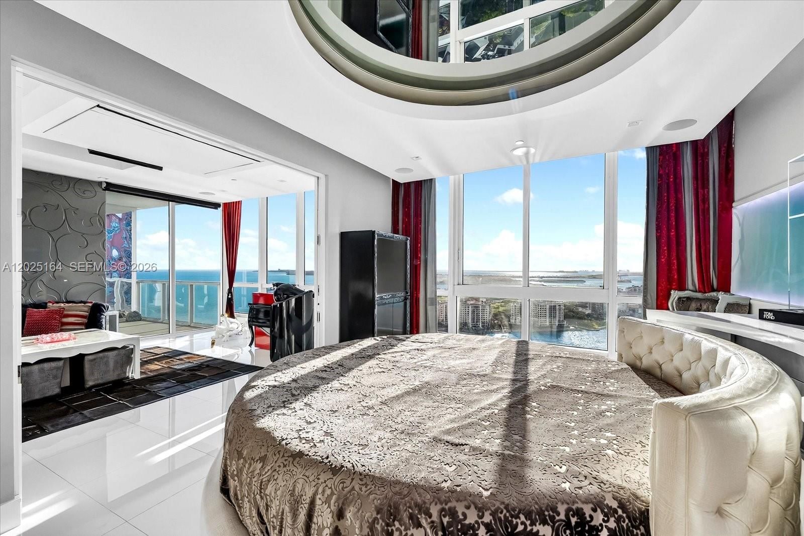 Real estate property located at 100 Pointe Dr #3002, Miami-dade, Continuum On South Beach, Miami Beach, FL
