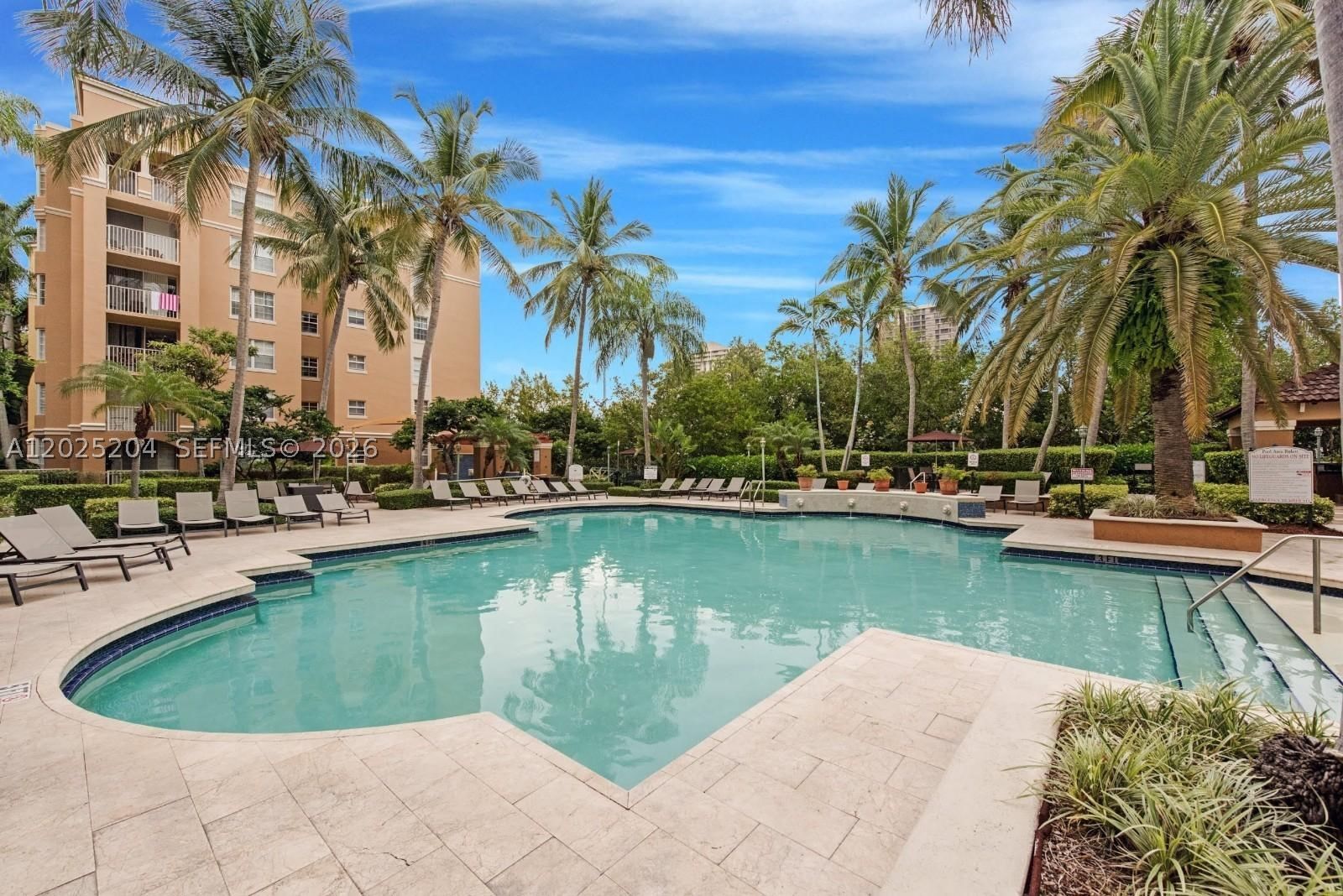 Real estate property located at 19555 Country Club Dr #8408, Miami-dade, The Yacht Club At Aventur, Aventura, FL