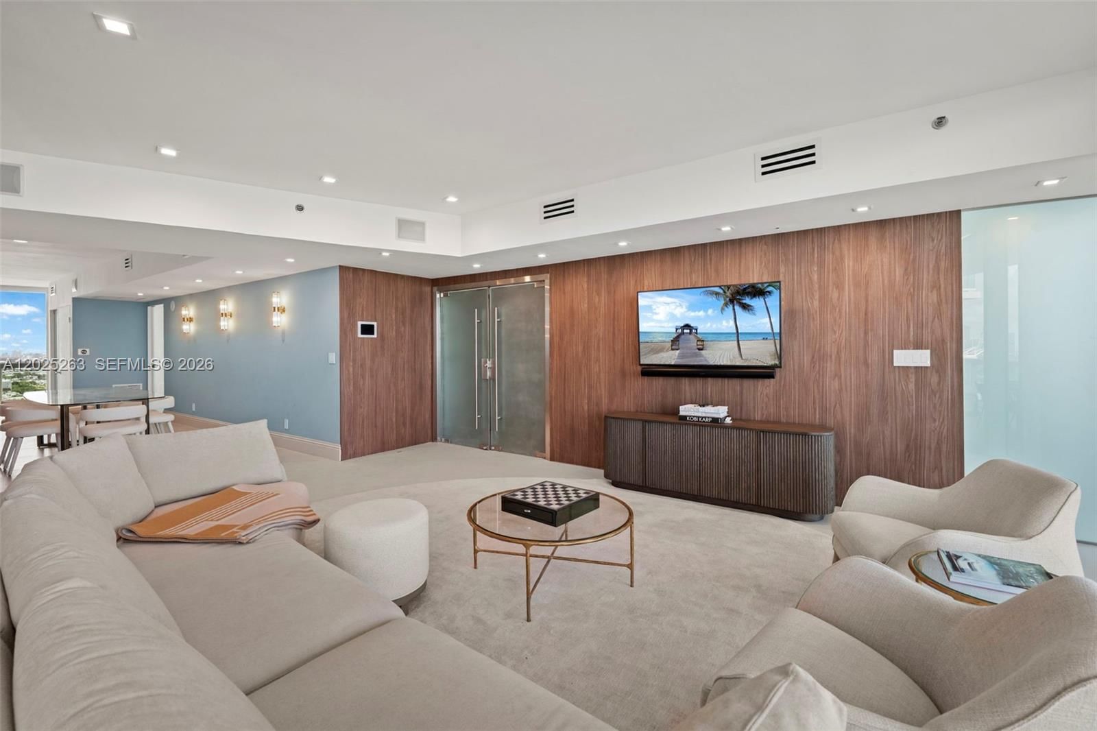 Real estate property located at 1000 Pointe Dr #2803, Miami-dade, Murano At Portofino Condo, Miami Beach, FL