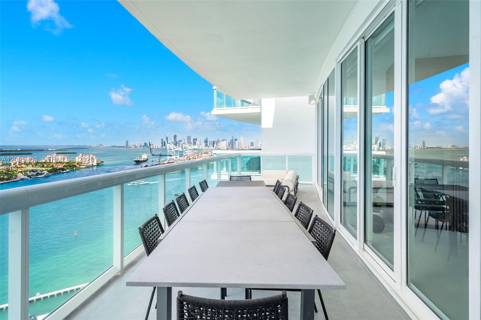 Real estate property located at 1000 Pointe Dr #2803, Miami-dade, Murano At Portofino Condo, Miami Beach, FL