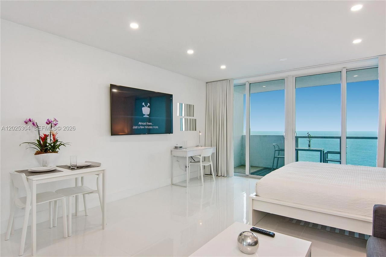 Real estate property located at 5445 Collins Ave #1730, Miami-dade, Castle Beach Club Condo, Miami Beach, FL
