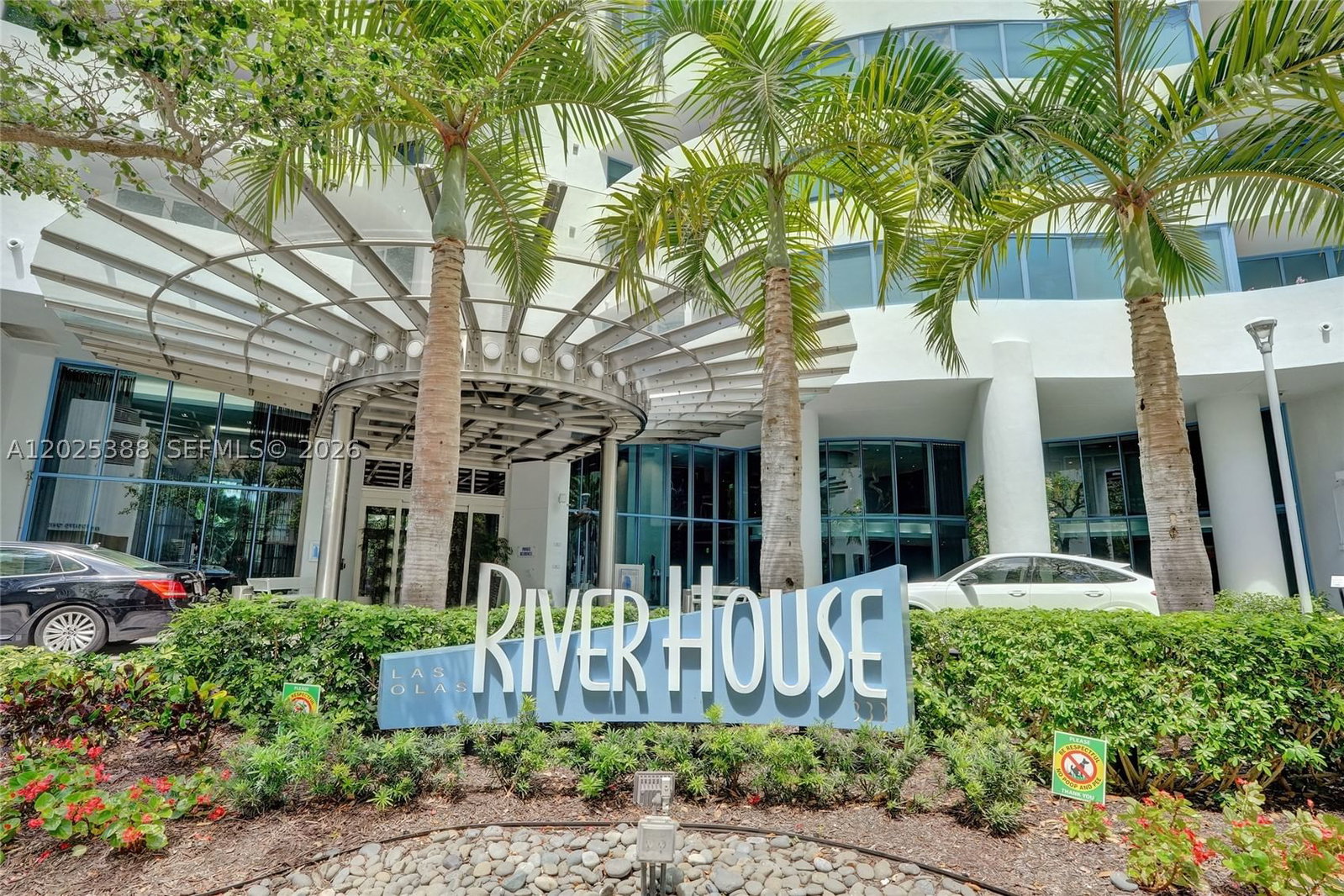 Real estate property located at 333 Las Olas Way #1608, Broward, Las Olas River House Condo, Fort Lauderdale, FL