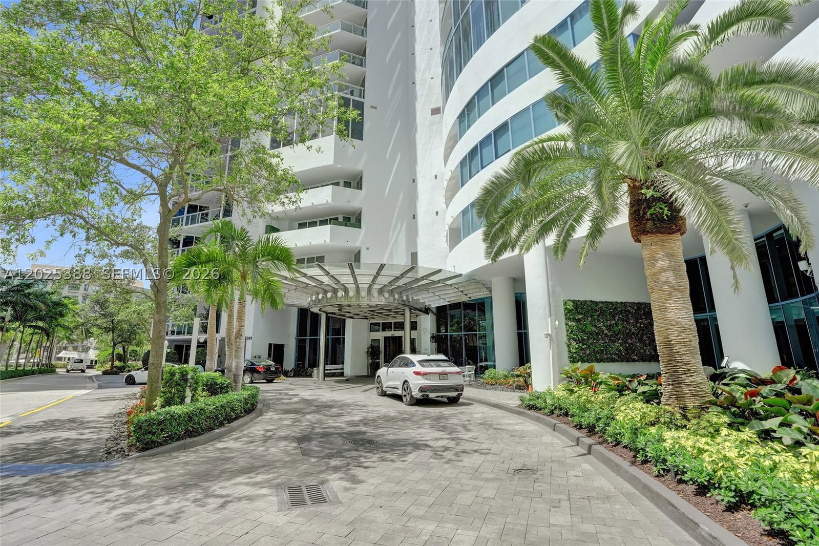 Real estate property located at 333 Las Olas Way #1608, Broward, Las Olas River House Condo, Fort Lauderdale, FL