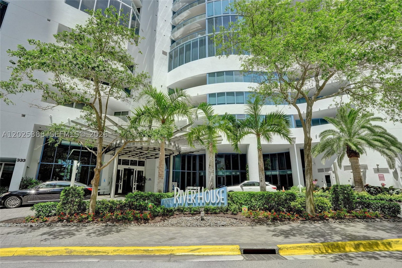 Real estate property located at 333 Las Olas Way #1608, Broward, Las Olas River House Condo, Fort Lauderdale, FL
