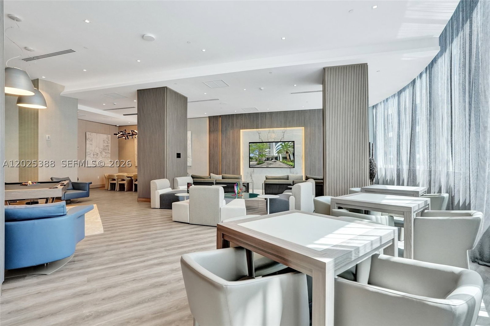 Real estate property located at 333 Las Olas Way #1608, Broward, Las Olas River House Condo, Fort Lauderdale, FL