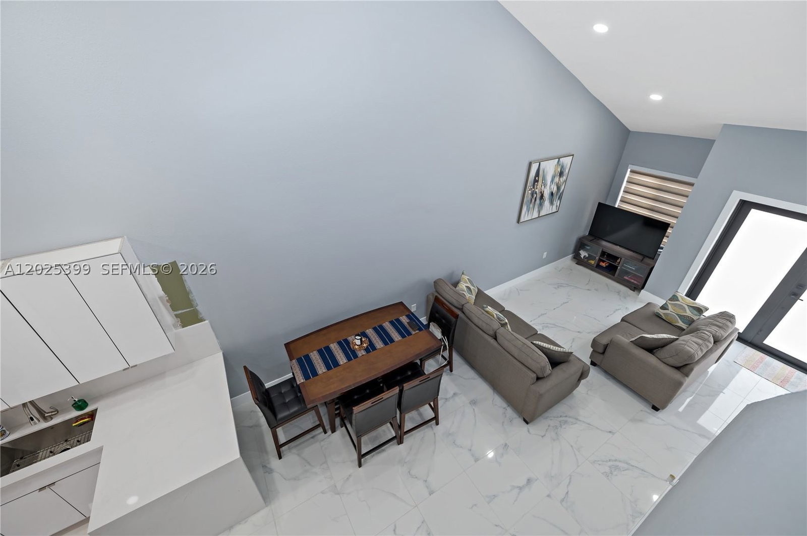 Real estate property located at 9046 121st Ter #90, Miami-dade, Les Fontaines Condo, Hialeah Gardens, FL
