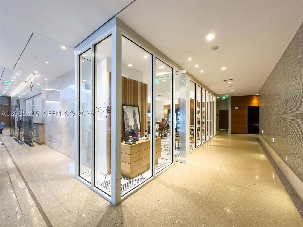Real estate property located at 6801 Collins Ave #708, Miami-dade, Central Carillon Beach, Miami Beach, FL