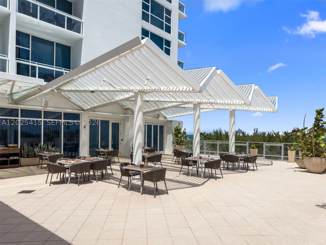 Real estate property located at 6801 Collins Ave #708, Miami-dade, Central Carillon Beach, Miami Beach, FL