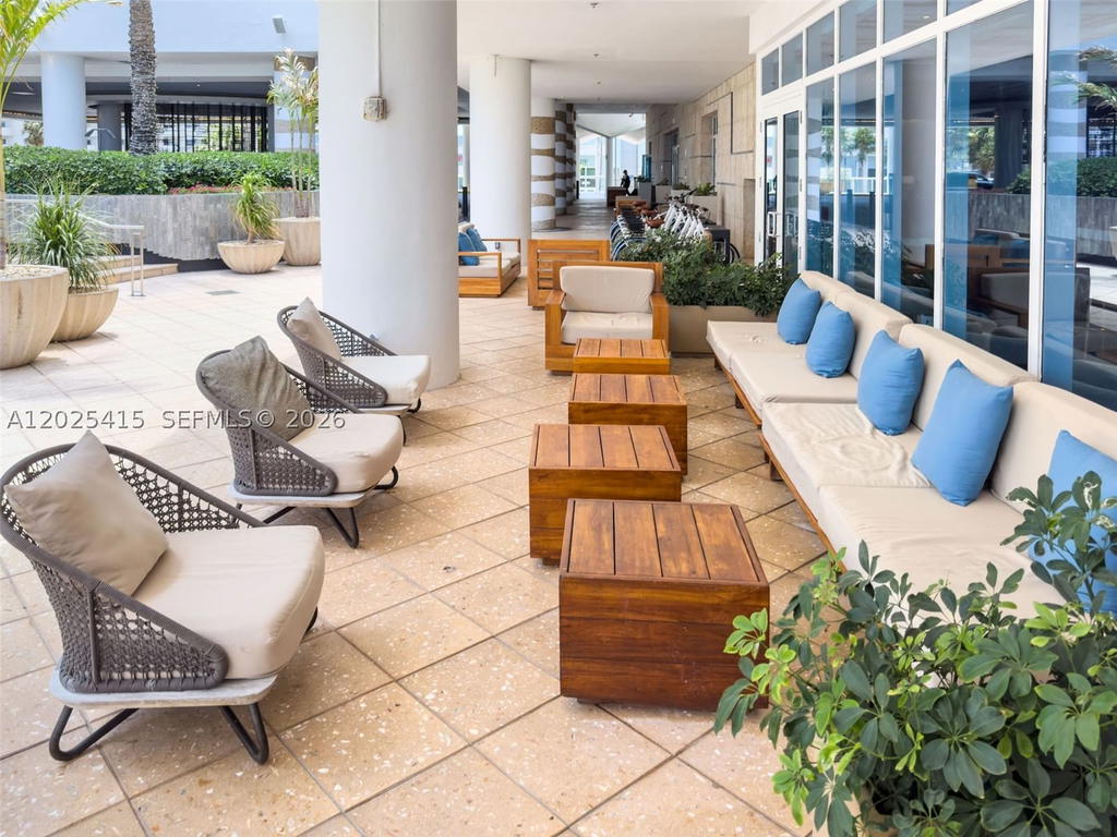 Real estate property located at 6801 Collins Ave #708, Miami-dade, Central Carillon Beach, Miami Beach, FL