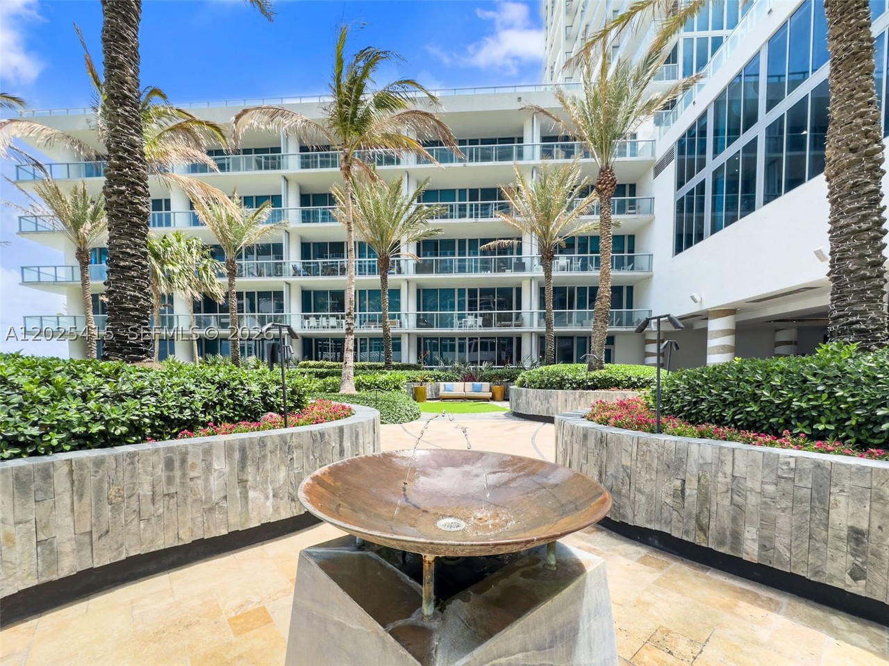 Real estate property located at 6801 Collins Ave #708, Miami-dade, Central Carillon Beach, Miami Beach, FL