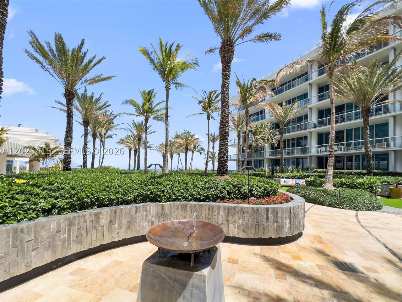 Real estate property located at 6801 Collins Ave #708, Miami-dade, Central Carillon Beach, Miami Beach, FL