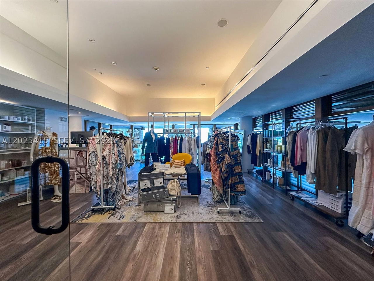 Real estate property located at 6801 Collins Ave #708, Miami-dade, Central Carillon Beach, Miami Beach, FL