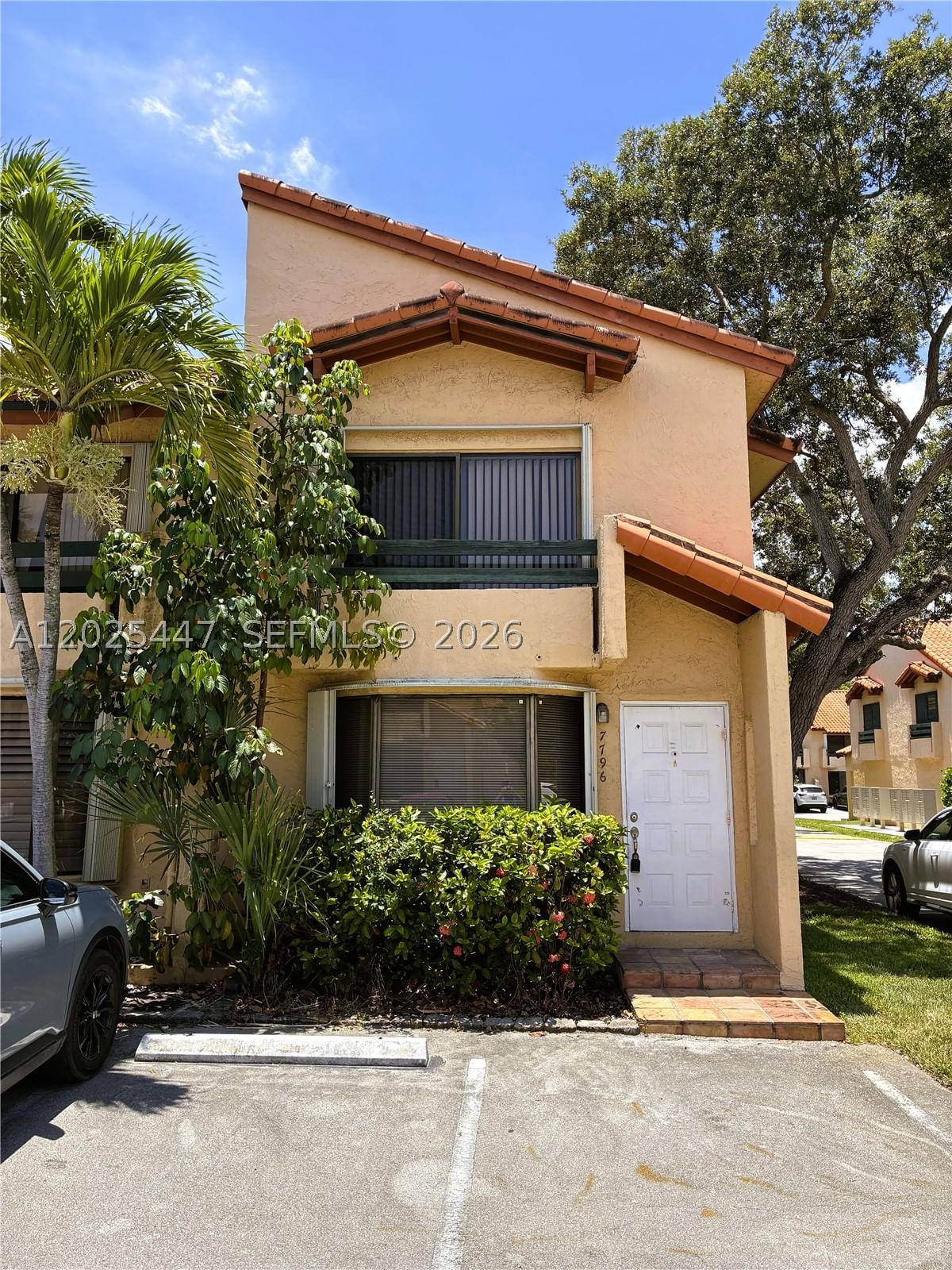 Real estate property located at 7796 102nd Ln, Miami-dade, Dadeland Cove Sec 2, Miami, FL
