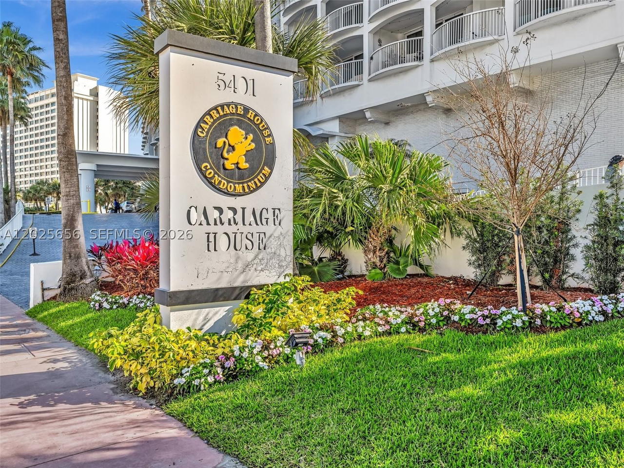 Real estate property located at 5401 Collins Ave #107, Miami-dade, The Carriage House Condo, Miami Beach, FL