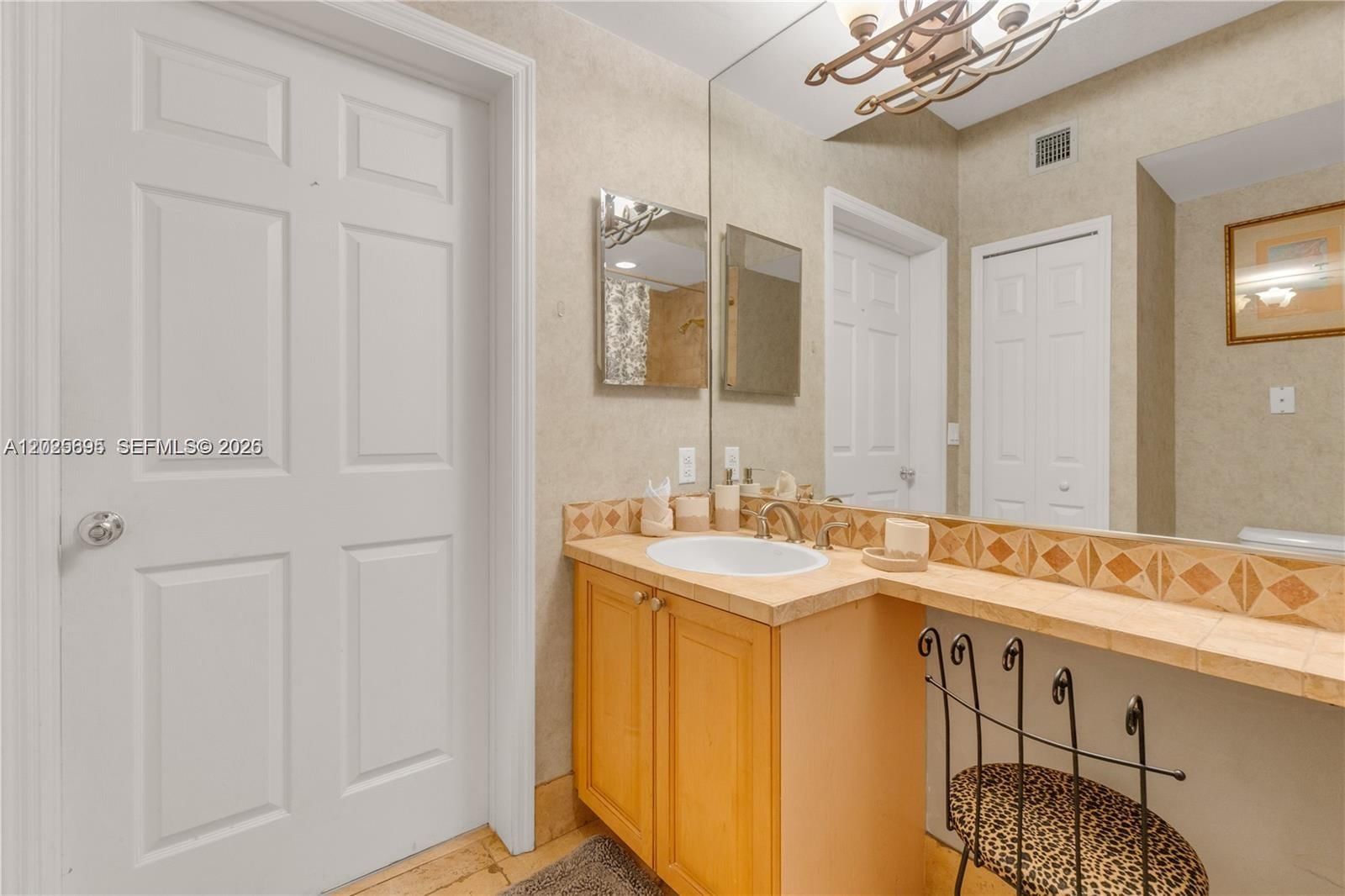 Real estate property located at 3235 184th St #11103, Miami-dade, Village By The Bay Condo, Aventura, FL