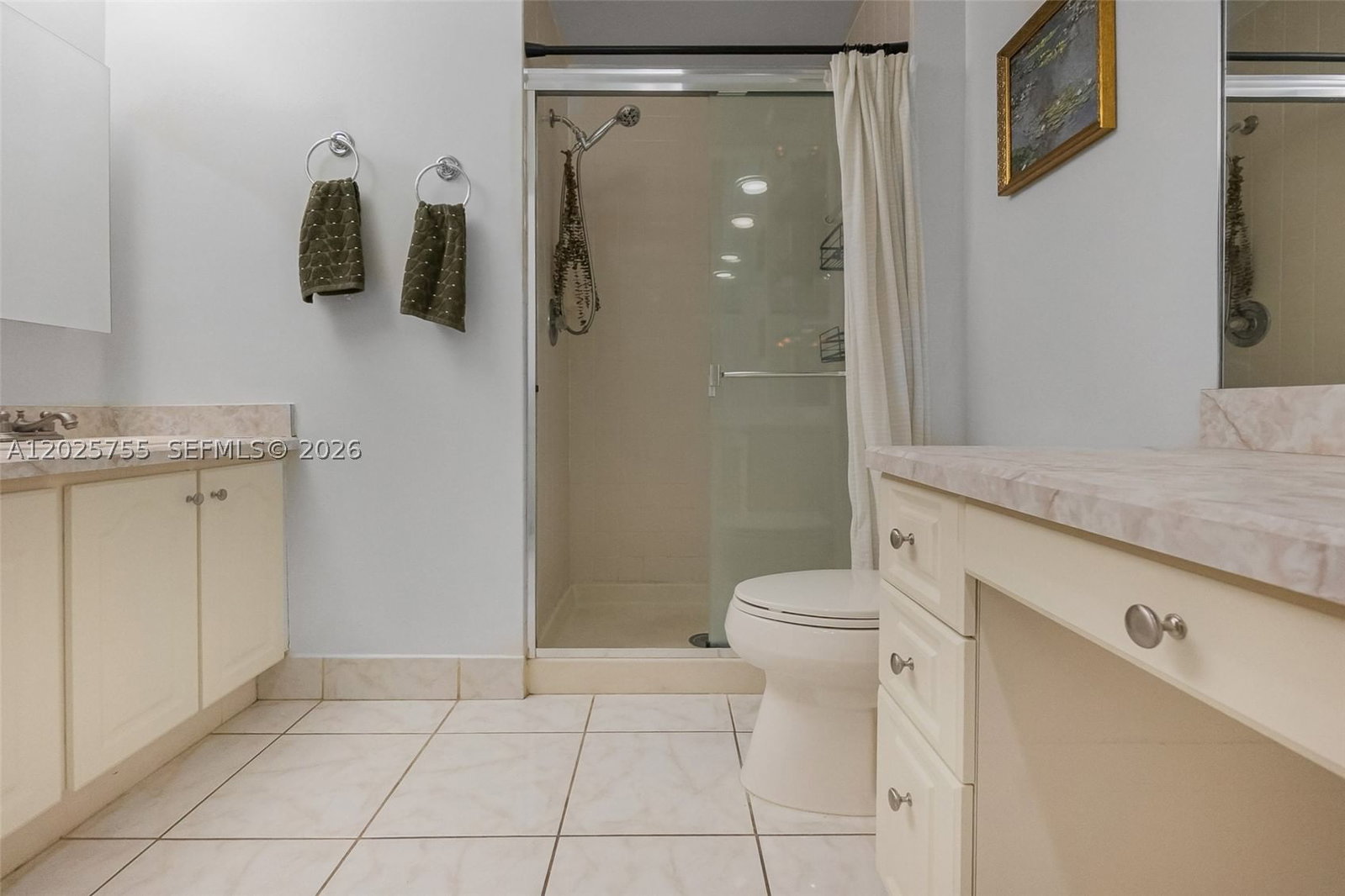 Real estate property located at 7560 79th Ave V2, Broward, Bonaire Village At Woodmo, Tamarac, FL