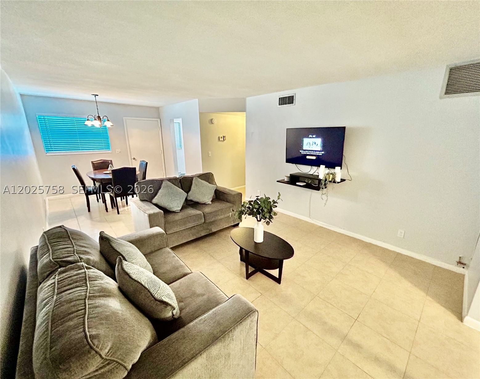 Real estate property located at 2213 1st Ct #203, Palm Beach, Village Royale Condo 4, Boynton Beach, FL